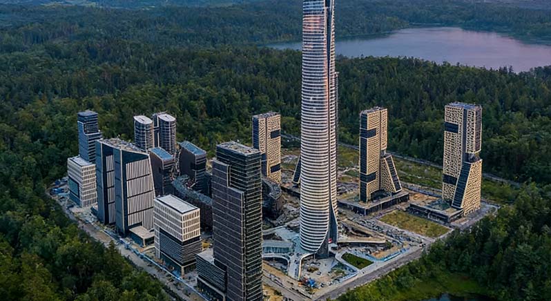 The Impact of Real Estate Growth on Bucket Machine Demand and LISONG High-Speed Machine Advantages