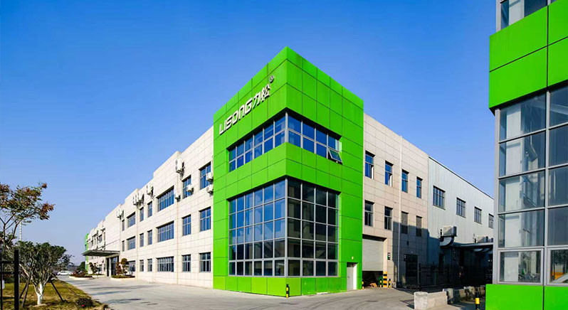 Focus on operational efficiency: How does a dedicated injection molding machine help franchisees solve the problem of large-scale production?