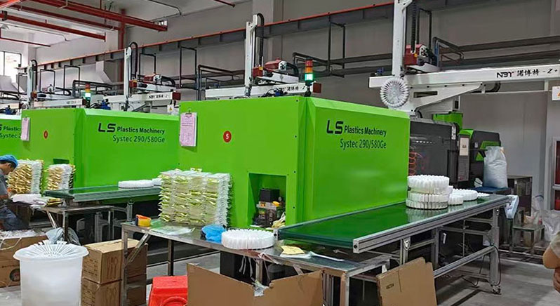 High-Speed Injection Molding Machine vs. Standard Injection Molding Machine: Which Is Better for Household Product Manufacturing?